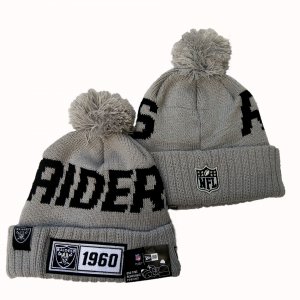 Raiders Team Logo Gray Pom Knit Hat YD