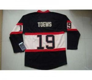 nhl chicago blackhawks youth #19 toews black winter classic