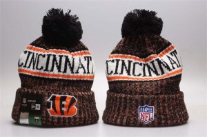 Bengals Red Wordmark Cuffed Pom Knit Hat YP