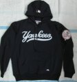 Yankees hooded sweatshirt black