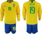 2018-19 Brazil 19 WILLIAN Home Long Sleeve Soccer Jersey