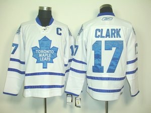 nhl ronto maple leafs #17 clark white(c)