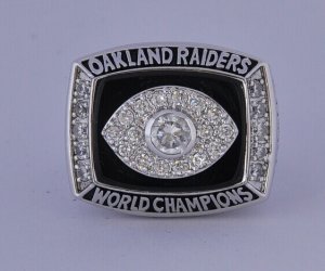 NFL 1976 Oakland Raiders championship ring